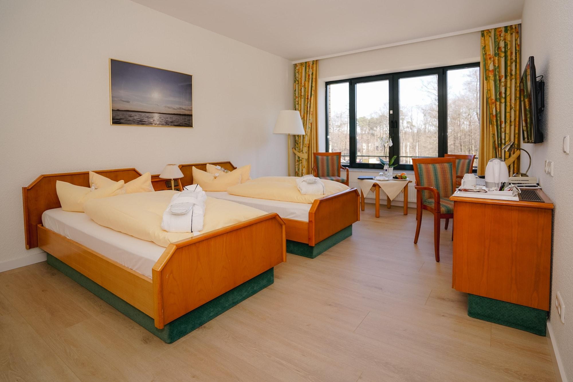 Seehotel Berlin-Rangsdorf Esterno foto